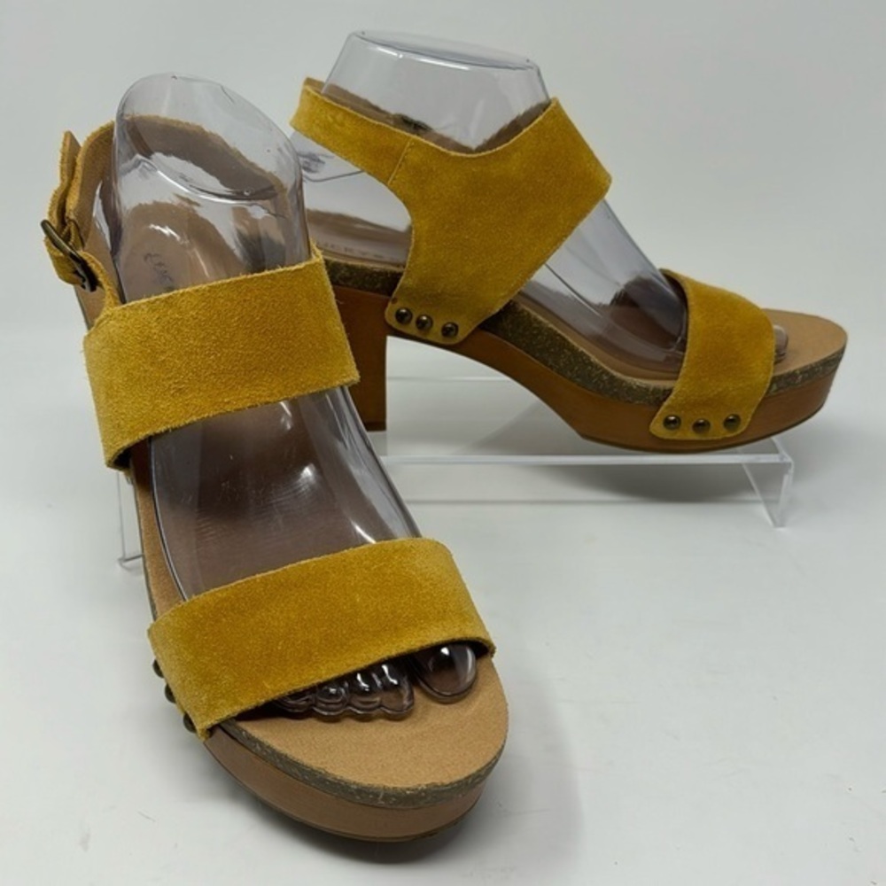 Brand New! Lucky 🍀 Brand Yellow Leather Heeled Sandals SIZE 8.5M/39